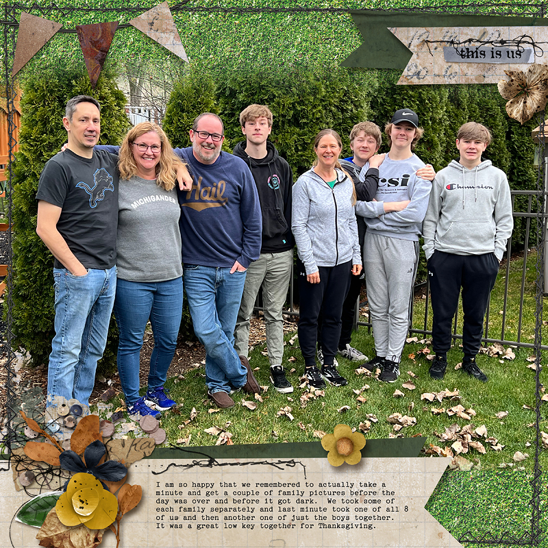 Day 9 - Thanksgiving Family Photo