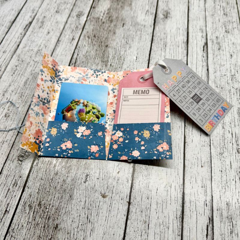 Gift card holder - inside
